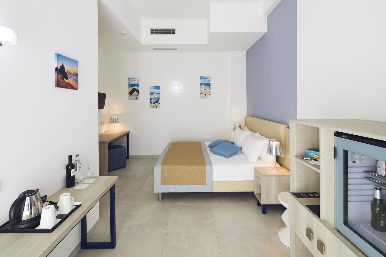 Tui Blue Tropea Hotel Santa Domenica  Buitenkant foto